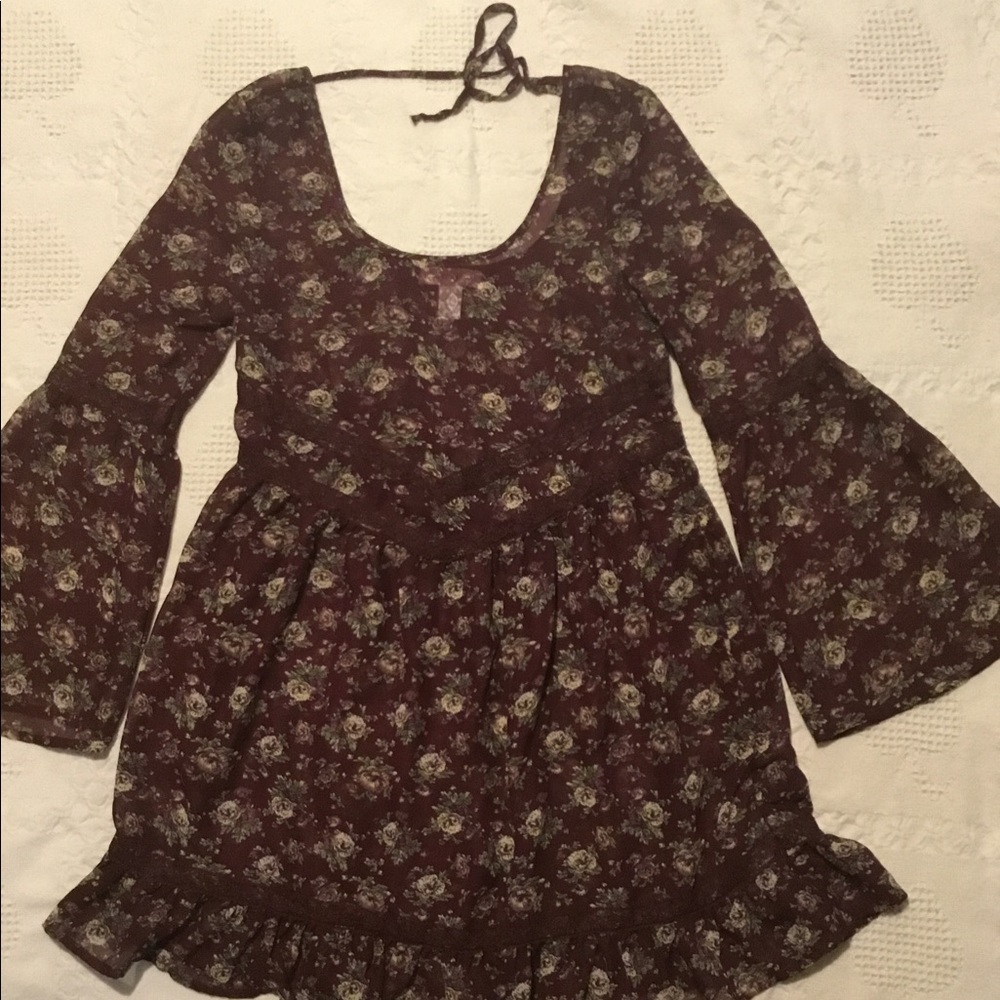 Dress - Picture 2 of 5